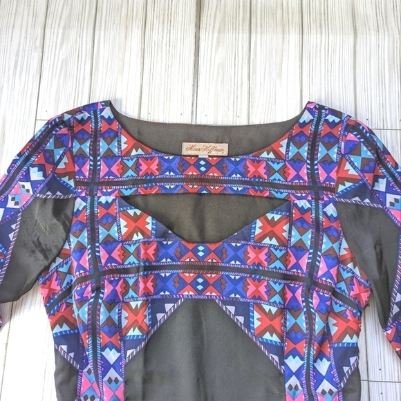 Mara Hoffman Geometric Print Cut Out Shift Mini Dress in Black and Pink Size 4 - Picture 6 of 10